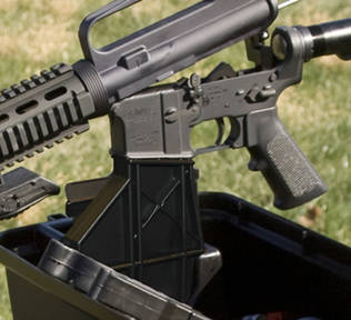 MTM TRB Tactical Range Box Huoltoasema - Aseen puhdistus - 026057360560 - 2