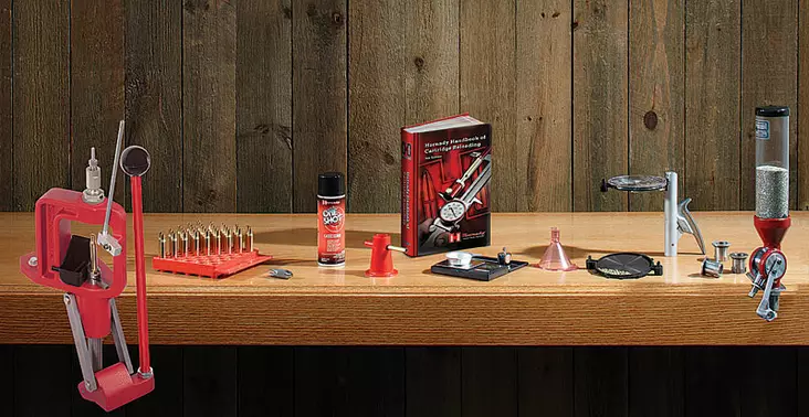 Hornady Lataussarja Lock-N-Load Classic Kit - Latausvälineet - 090255850031 - 1