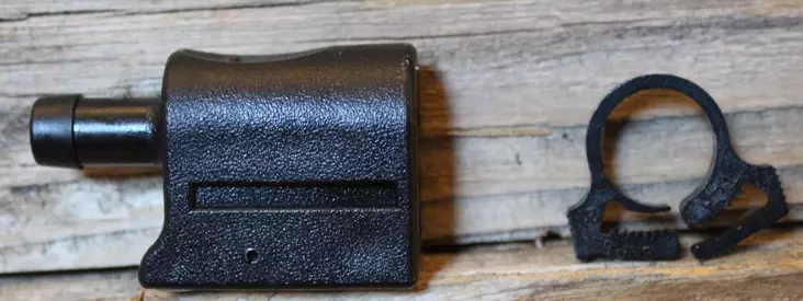 Quicksilver Polttoaineletkun liitin moottorinpäähän - Perämoottori- ja keulakonetarvikkeet - 745061035515 - 1