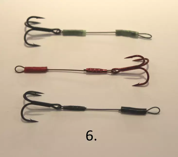 SavageGear Carbon Stinger 6,5cm #6 Lisäkoukku - Koukut - 5706301548788 - 1