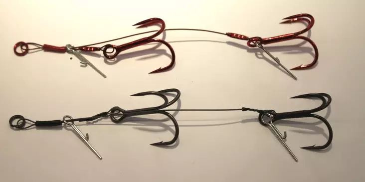 SavageGear Double Carbon Stinger #2/0 Lisäkoukku 18cm - Koukut - 5706301548849 - 1
